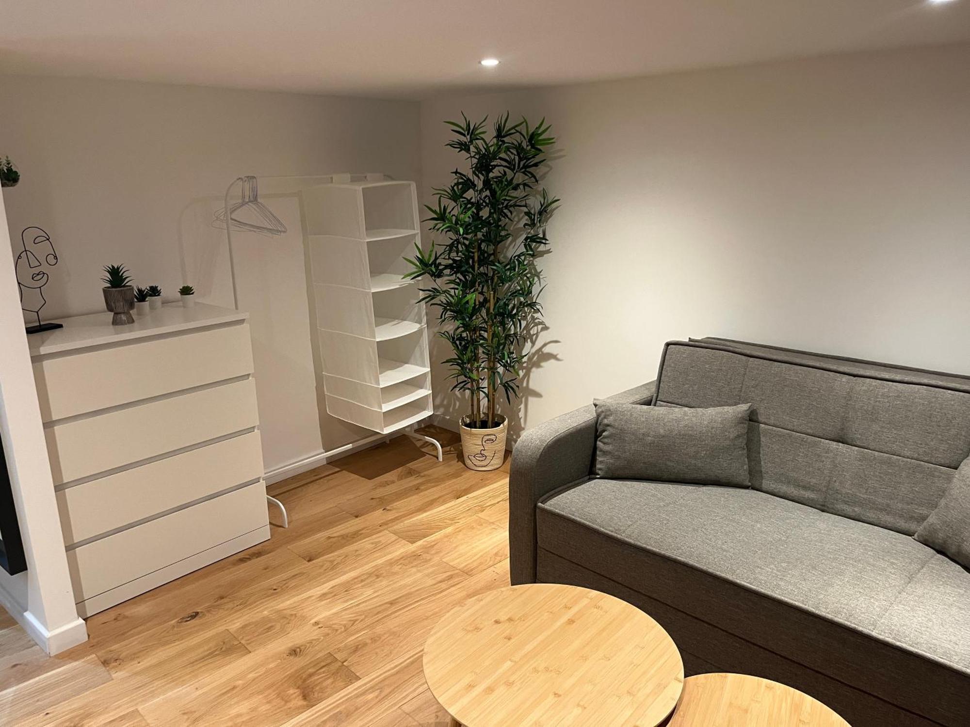 Historical Rue Longue Apartment Ментона Екстериор снимка